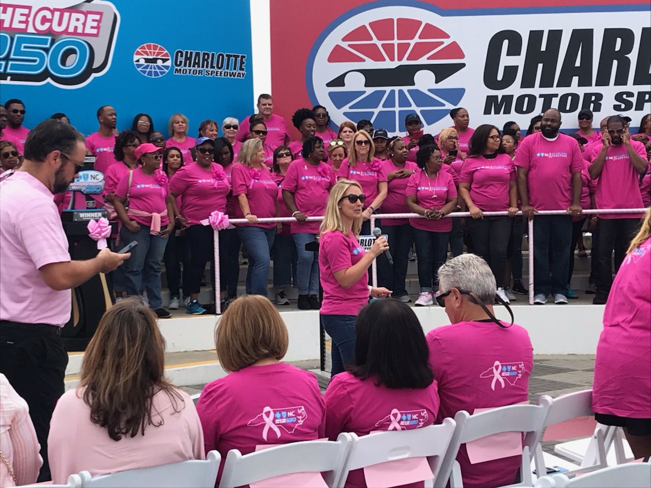 Paint Pit Wall Pink